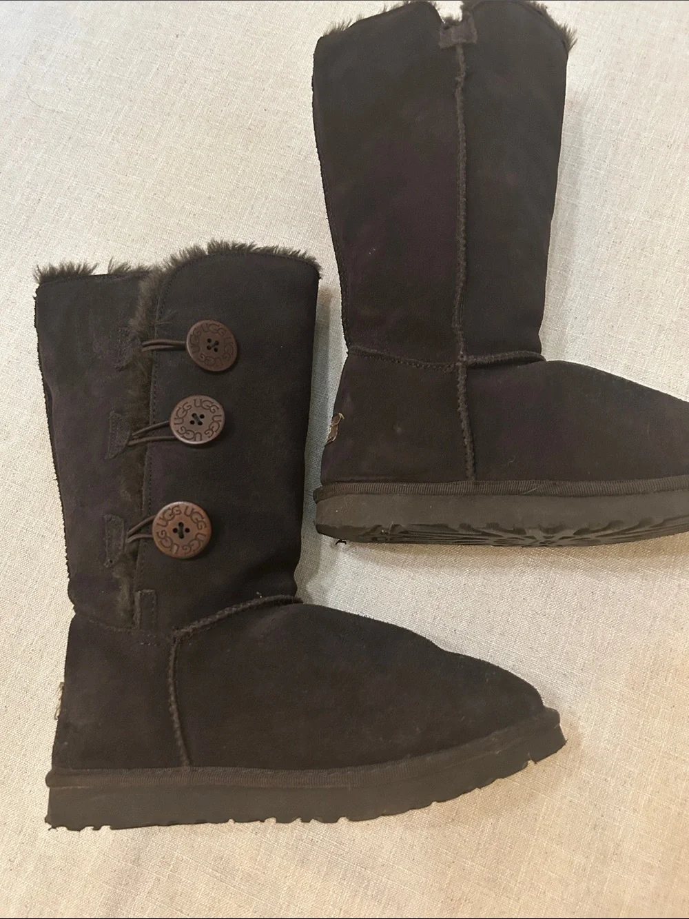 UGG Bailey Button Mid-Calf Boots Deep Purple Women's Size 10 Sheepskin Lined
